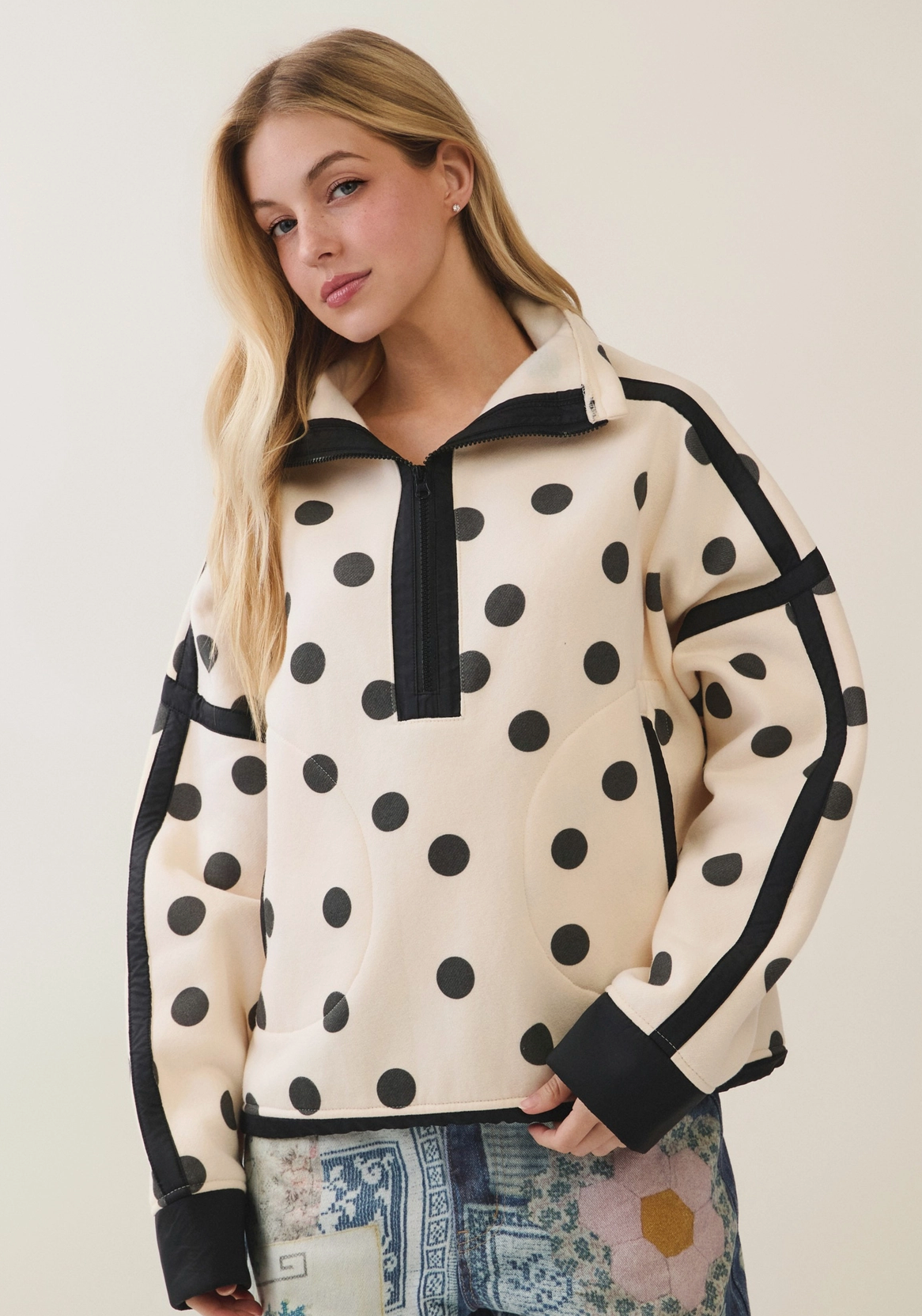 The Cropped Dainty Dot Pullover