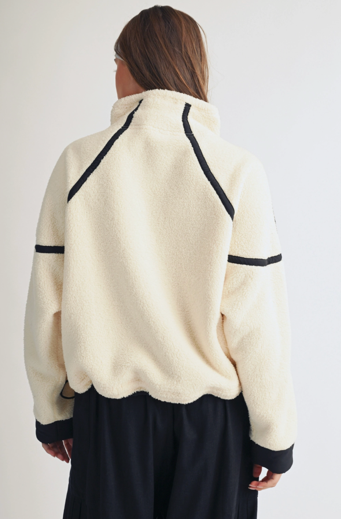 The Halle Half Zip